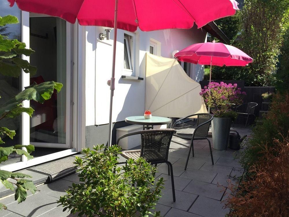 Haus Uebernachtenswert Cochem Mosel Екстер'єр фото